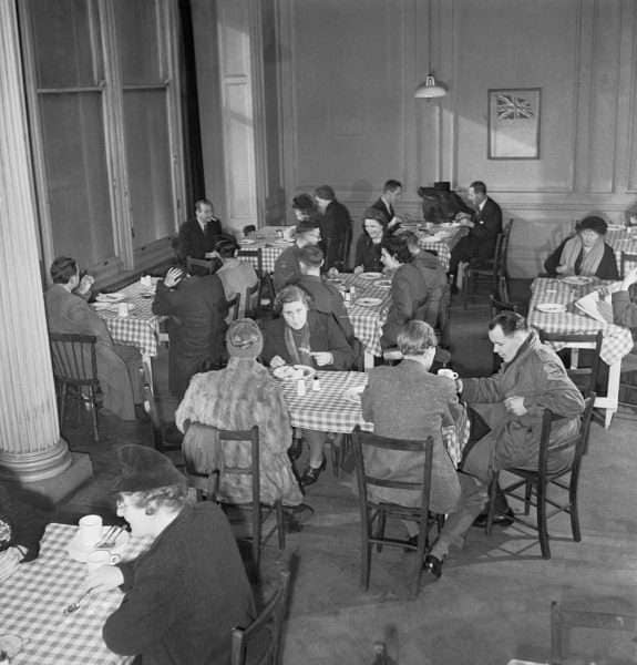 Members_of_the_public_enjoying_a_meal_in_one_of_the_chain_of_British_Restaurants_established_during_the_Second_World_War_London_1943