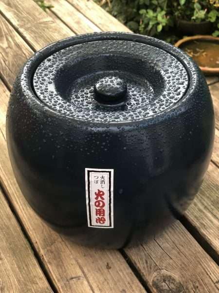Binchōtan pot